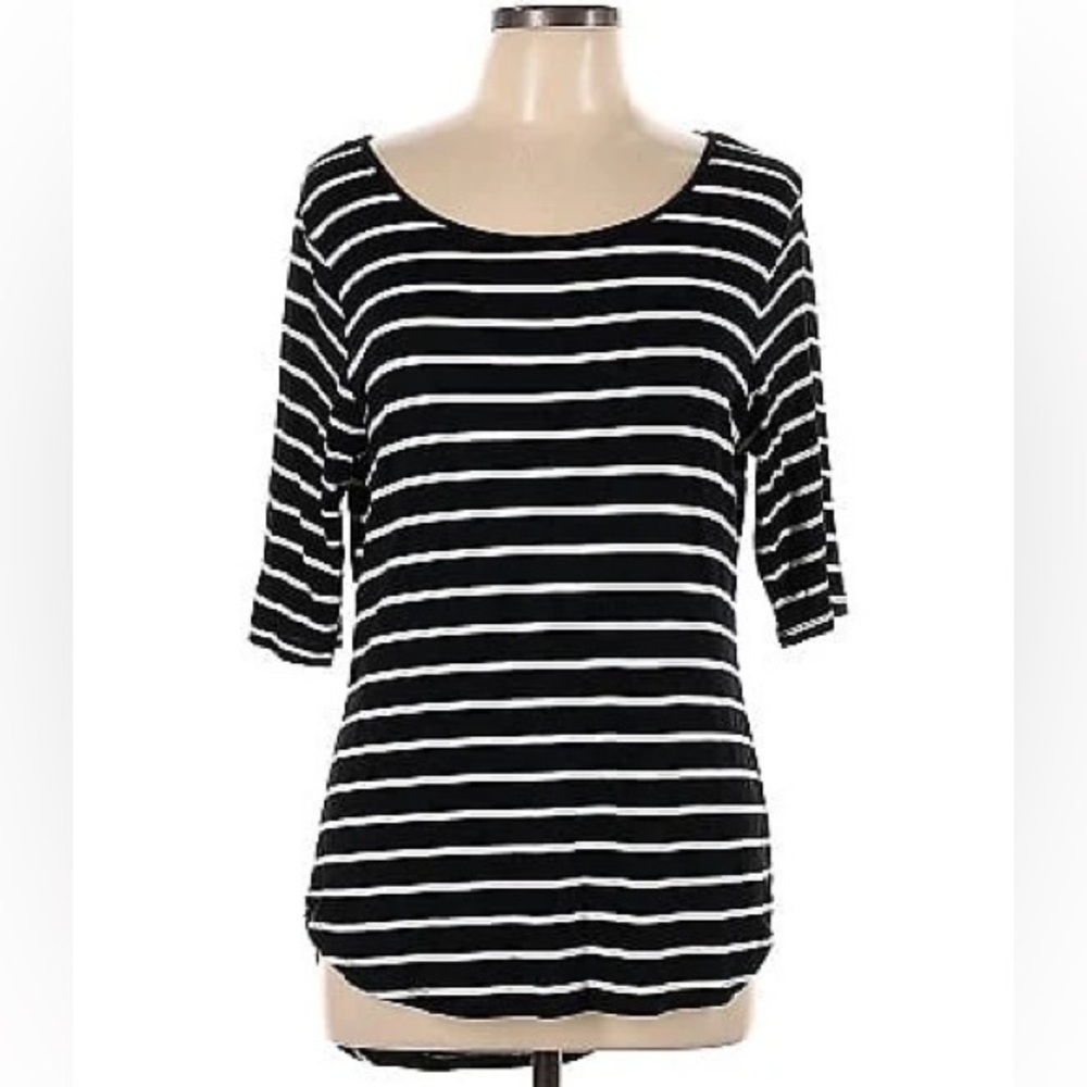 Cable & Gauge size medium womens tunic long shirt tan black